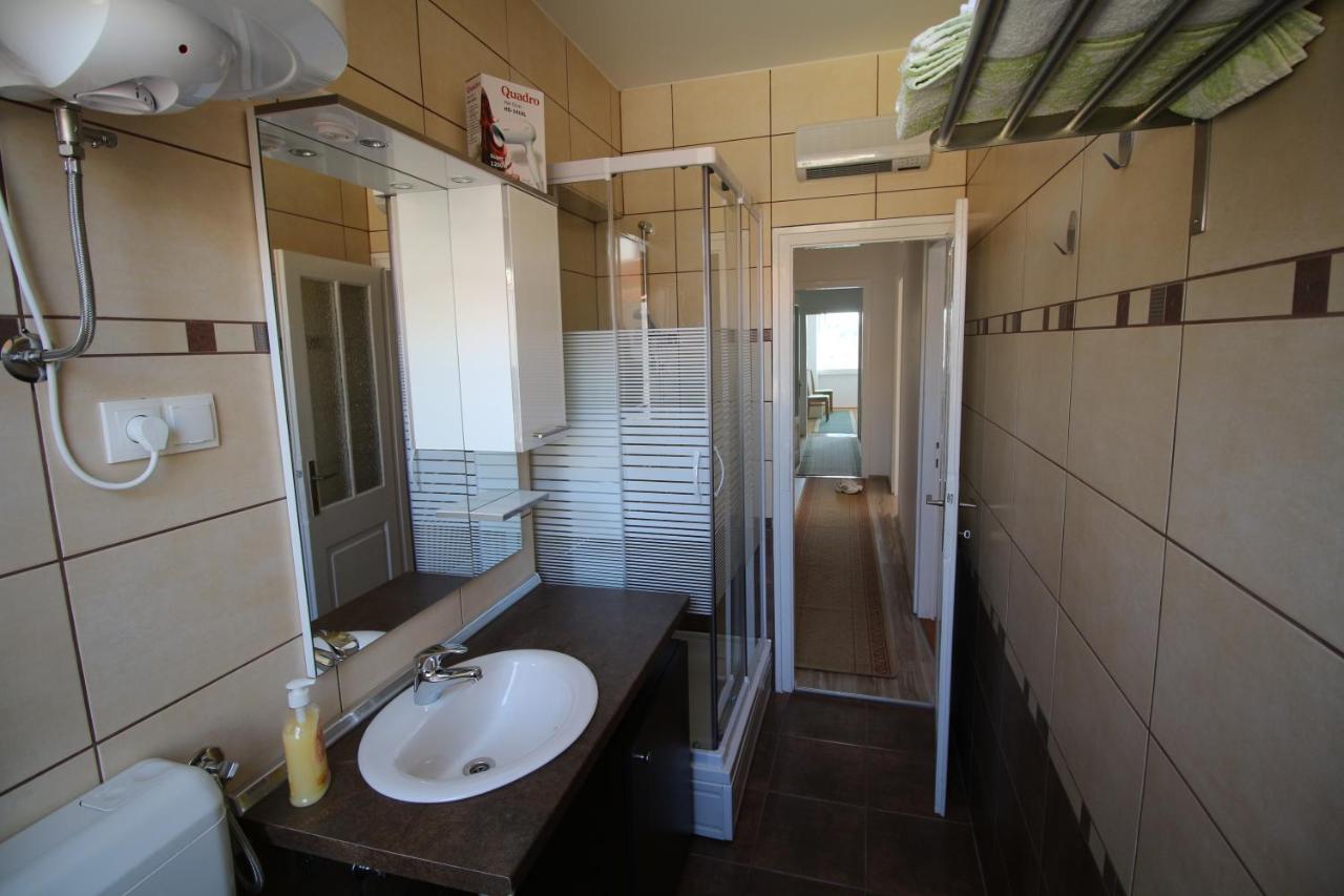 Apartment Ribica Krk Island Kültér fotó